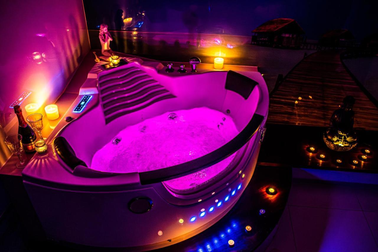Jacuzzi Apartment Zen Krasków Eksteriør bilde